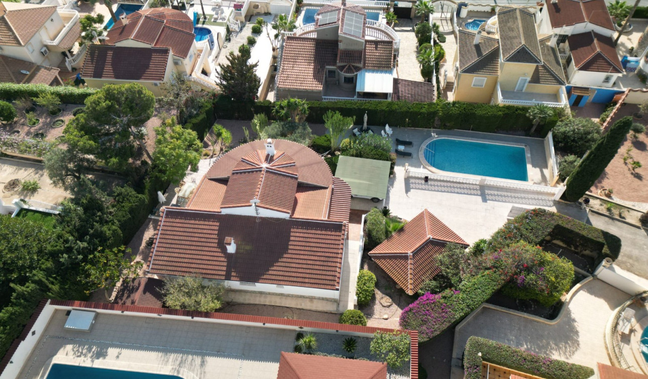 Herverkoop - Vrijstaande villa - Rojales - Ciudad Quesada