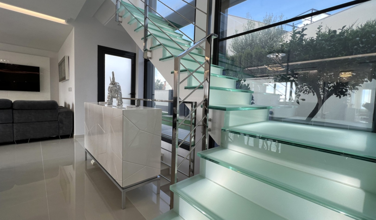 Herverkoop - Vrijstaande villa - San Miguel de Salinas - Costa Blanca