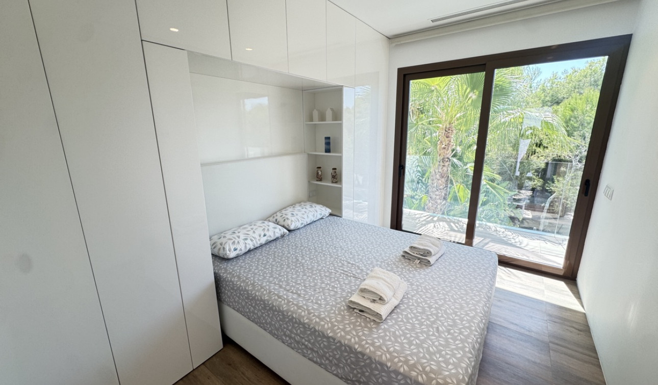 Herverkoop - Vrijstaande villa - San Miguel de Salinas - Las Colinas Golf