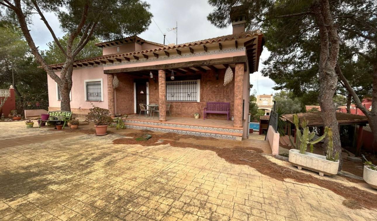 Herverkoop - Vrijstaande villa - San Miguel de Salinas - Urbanizaciones