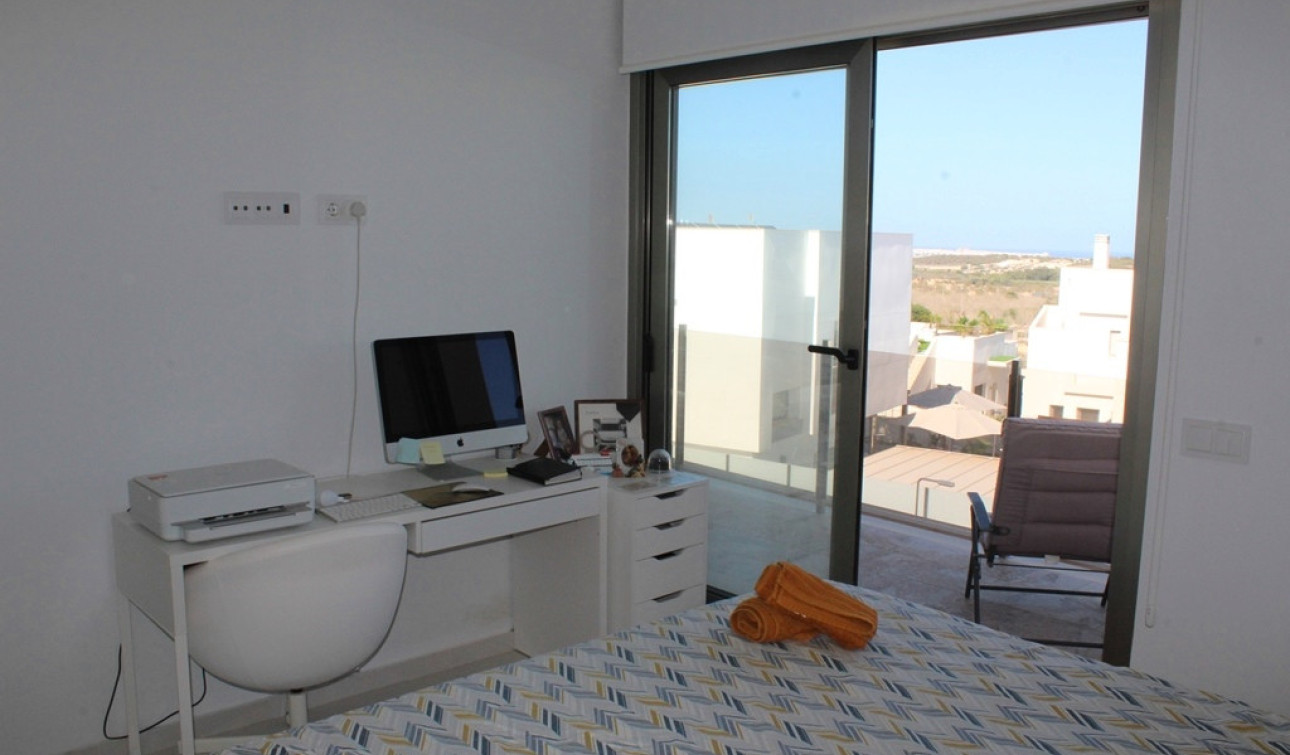 Herverkoop - Vrijstaande villa - San Miguel de Salinas