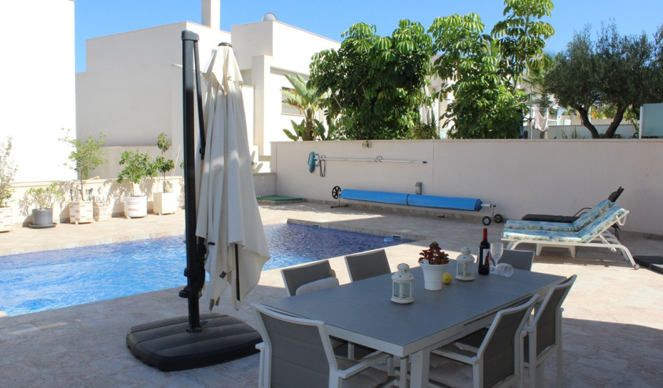 Herverkoop - Vrijstaande villa - San Miguel de Salinas