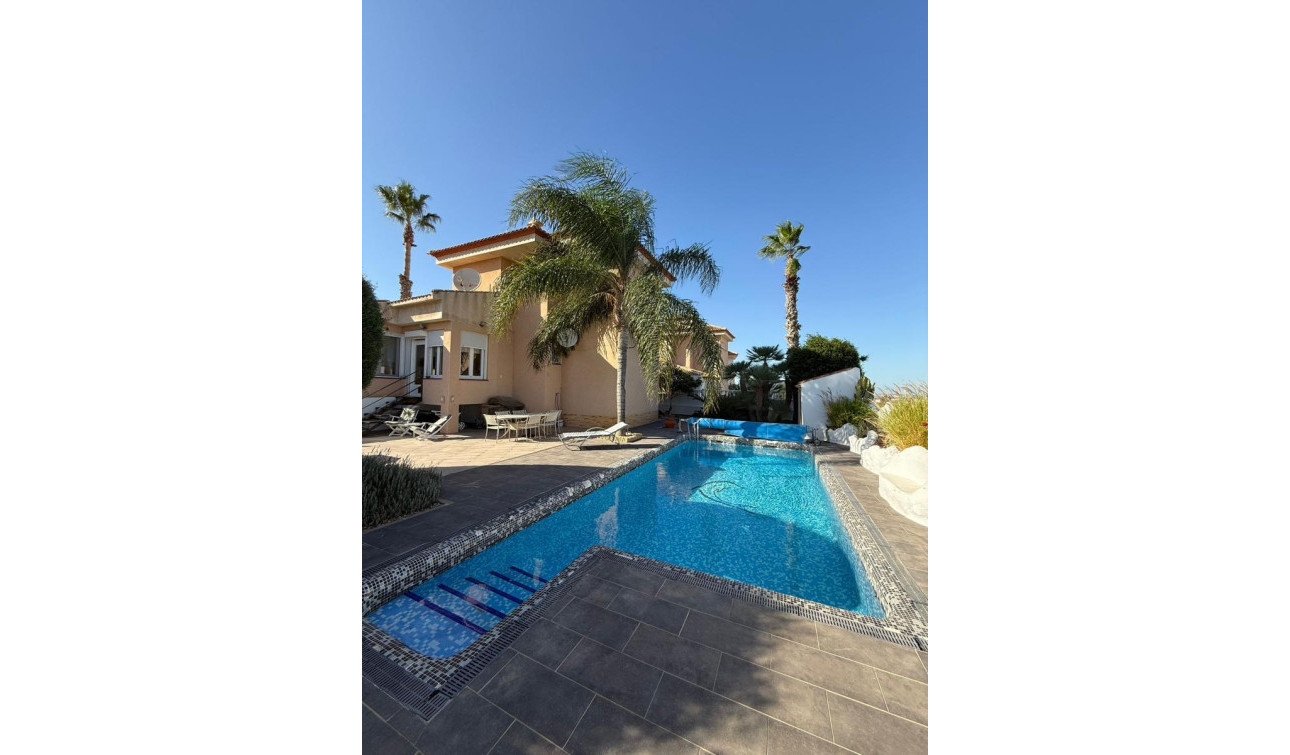 Herverkoop - Vrijstaande villa - San Miguel de Salinas