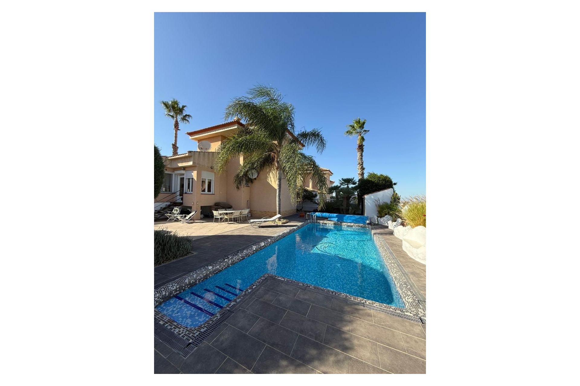 Herverkoop - Vrijstaande villa - San Miguel de Salinas