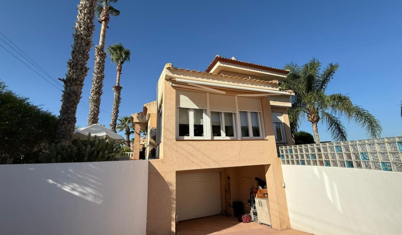 Herverkoop - Vrijstaande villa - San Miguel de Salinas
