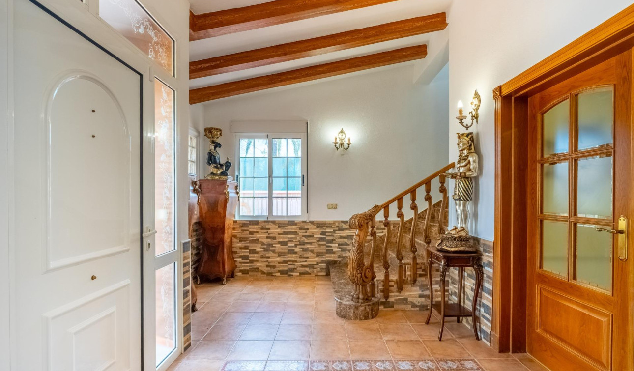 Herverkoop - Vrijstaande villa - Torrevieja - El chaparral