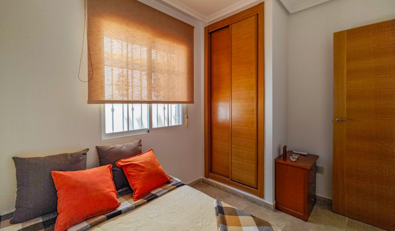 Herverkoop - Vrijstaande villa - Torrevieja - La Mata