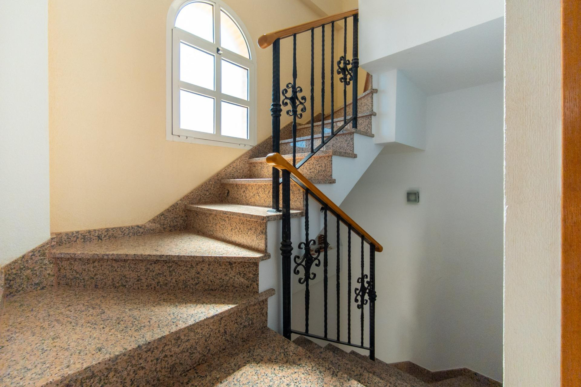 Herverkoop - Vrijstaande villa - Torrevieja - La Mata