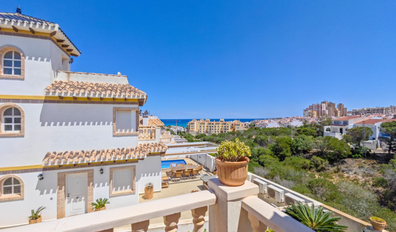 Herverkoop - Vrijstaande villa - Torrevieja - La Mata