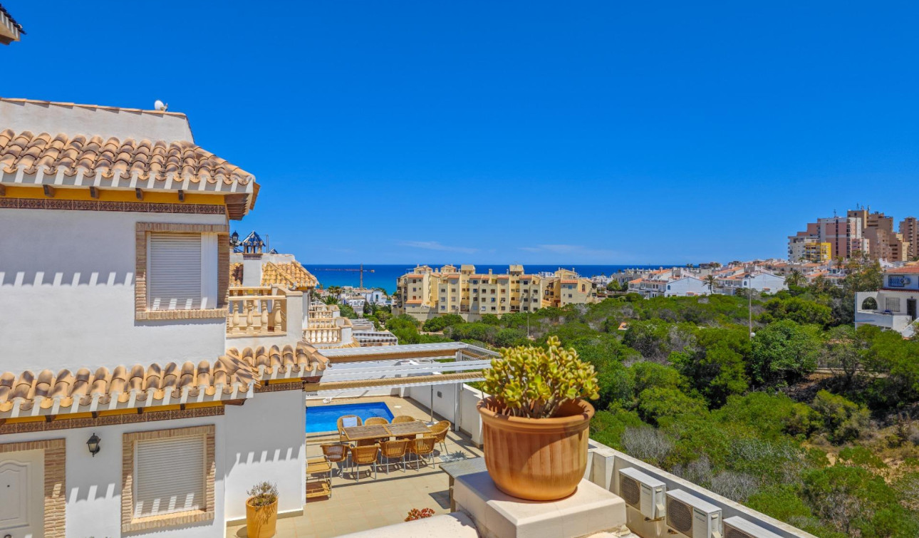 Herverkoop - Vrijstaande villa - Torrevieja - La Mata