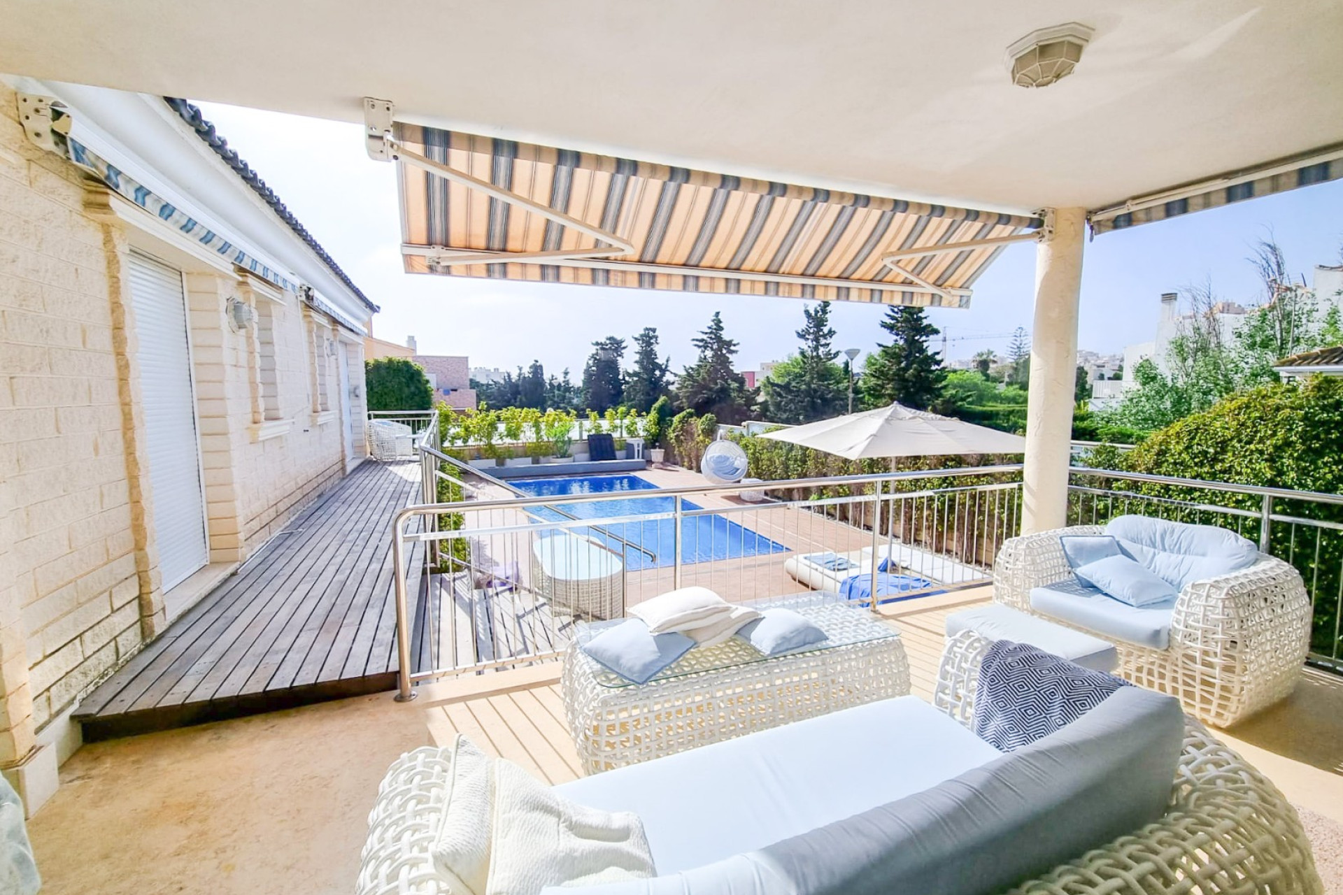 Herverkoop - Vrijstaande villa - Torrevieja - La Mata