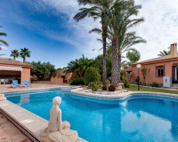 Herverkoop - Vrijstaande villa - Torrevieja - La Siesta - El Salado - Torreta