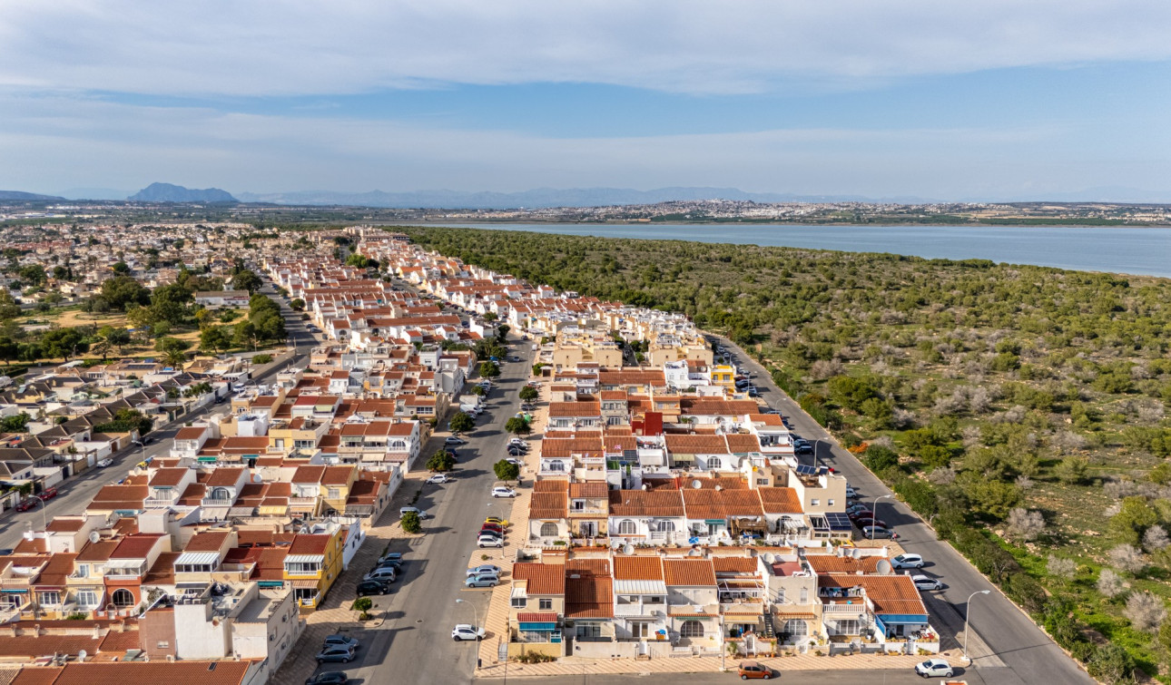 Herverkoop - Vrijstaande villa - Torrevieja - La Siesta