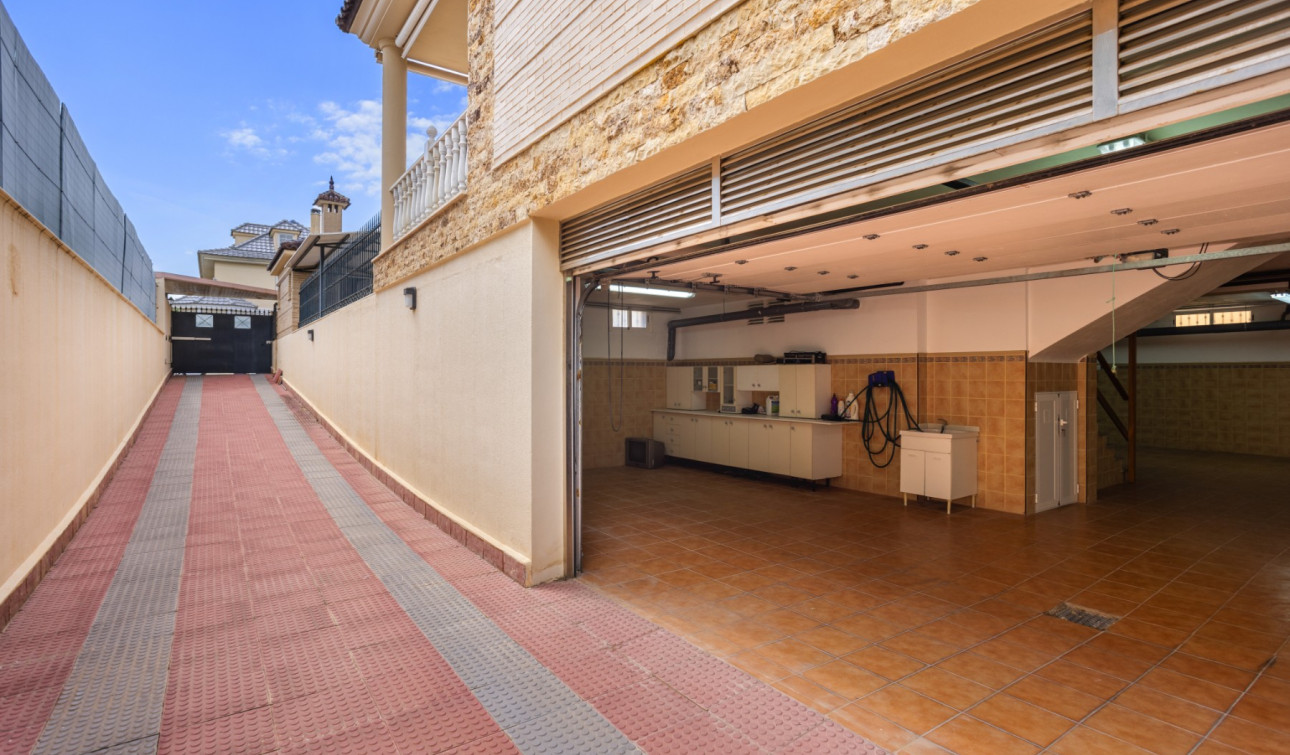 Herverkoop - Vrijstaande villa - Torrevieja - La Veleta