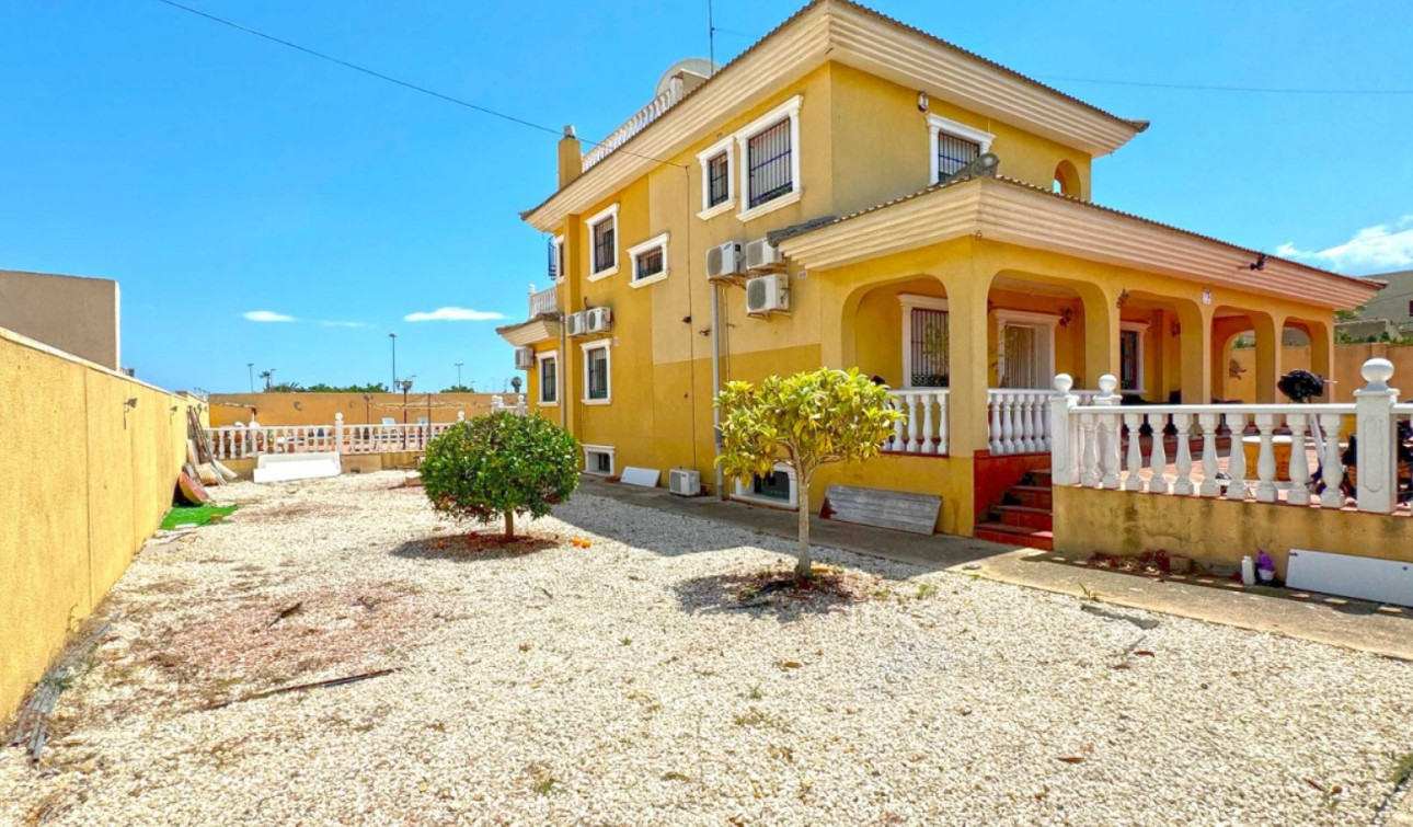 Herverkoop - Vrijstaande villa - Torrevieja - Los Balcones - Los Altos del Edén