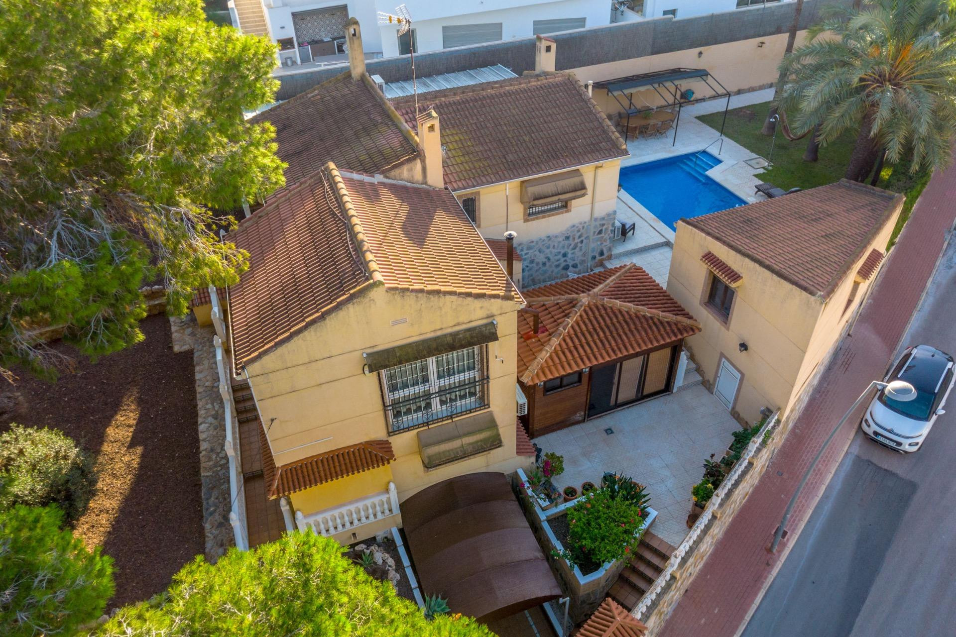 Herverkoop - Vrijstaande villa - Torrevieja - Los balcones