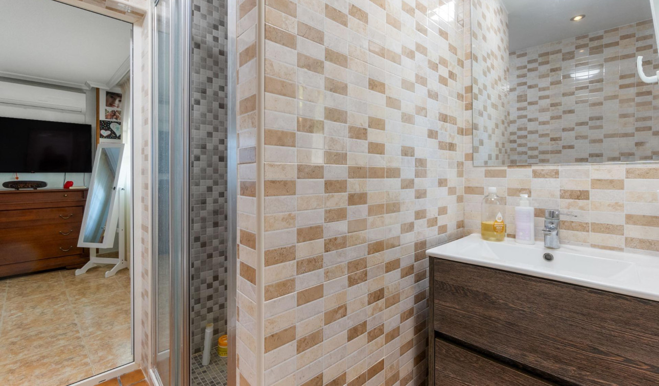 Herverkoop - Vrijstaande villa - Torrevieja - Los balcones