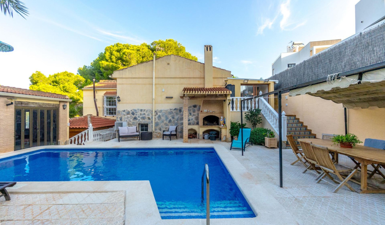 Herverkoop - Vrijstaande villa - Torrevieja - Los balcones