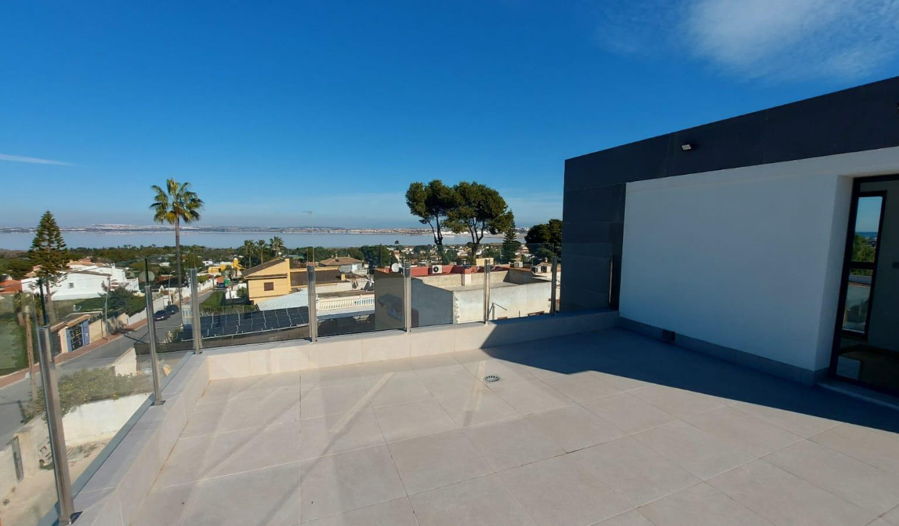 Herverkoop - Vrijstaande villa - Torrevieja - Los Balcones