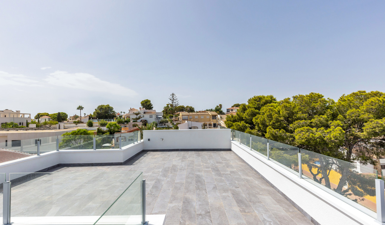 Herverkoop - Vrijstaande villa - Torrevieja - Los Balcones