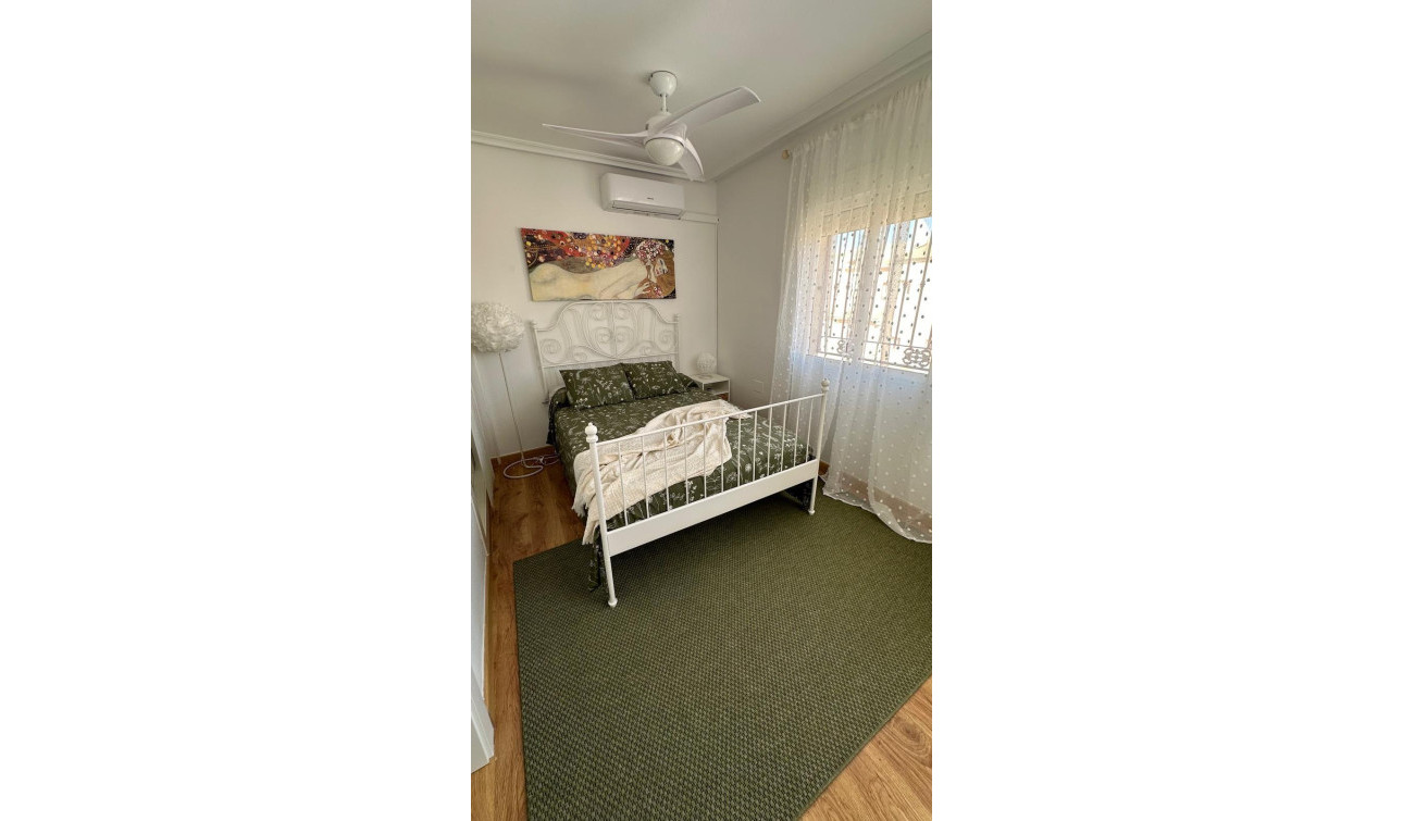 Herverkoop - Vrijstaande villa - Torrevieja - PLAYA FLAMENCA