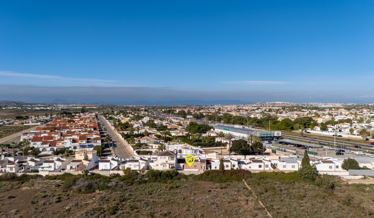 Herverkoop - Vrijstaande villa - Torrevieja - Urbanización San Luis