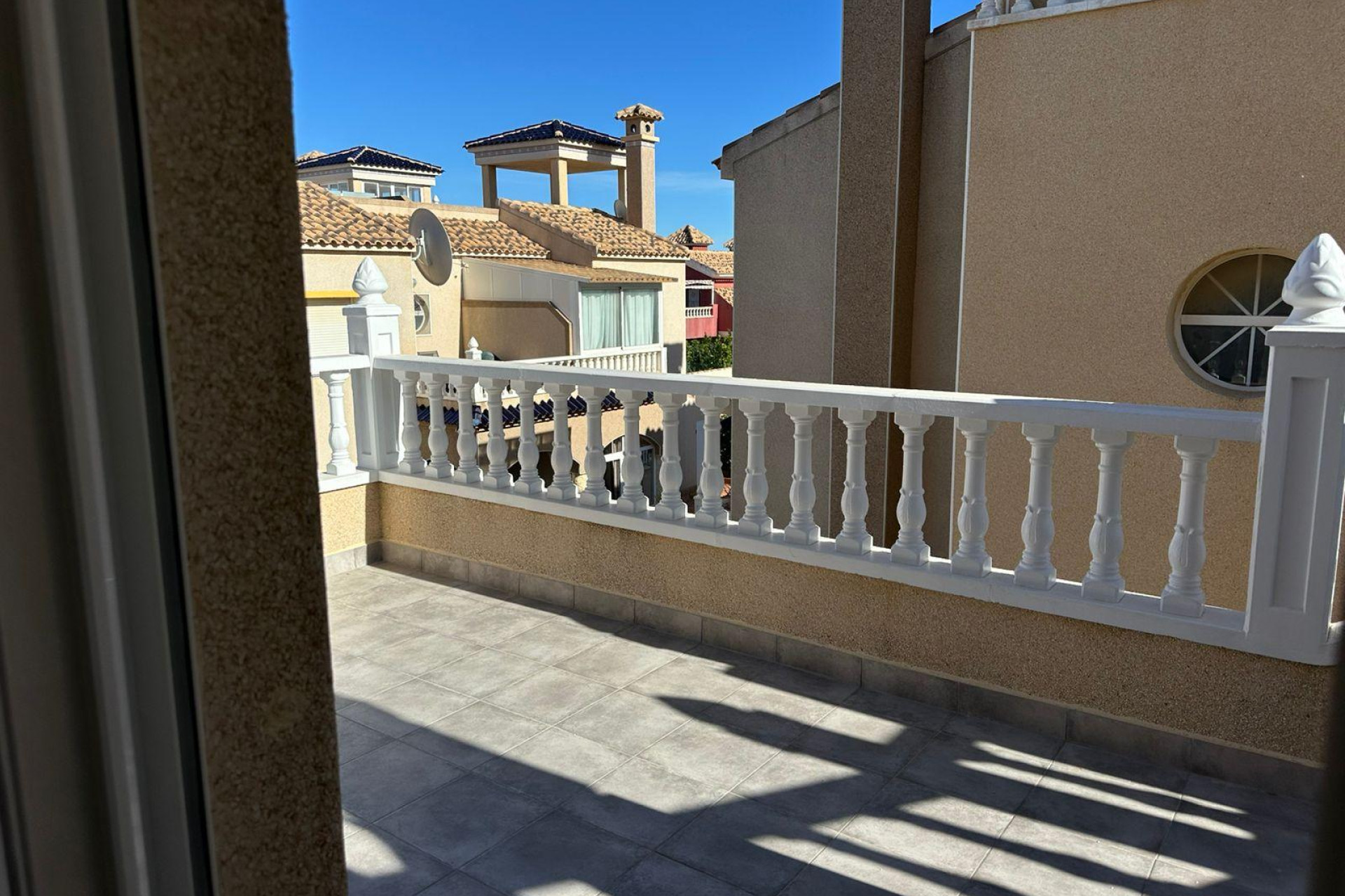 Herverkoop - Vrijstaande villa - Torrevieja - VILLAMARTIN