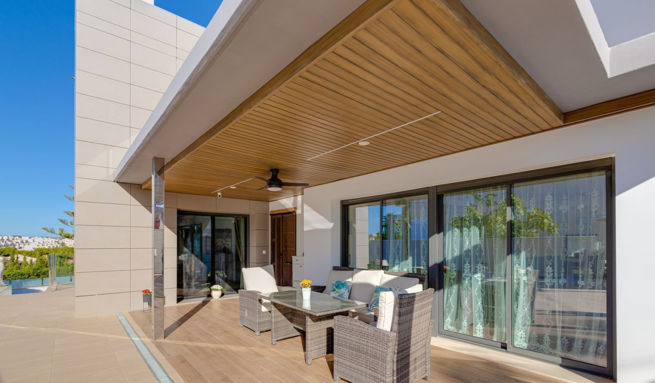 Herverkoop - Vrijstaande villa - Torrevieja