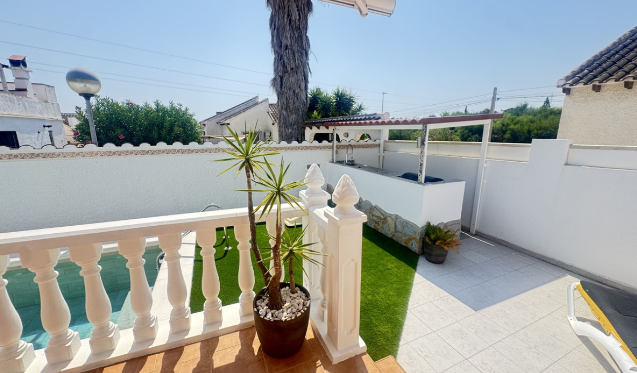 Herverkoop - Vrijstaande villa - Villamartín - Eagles Nest