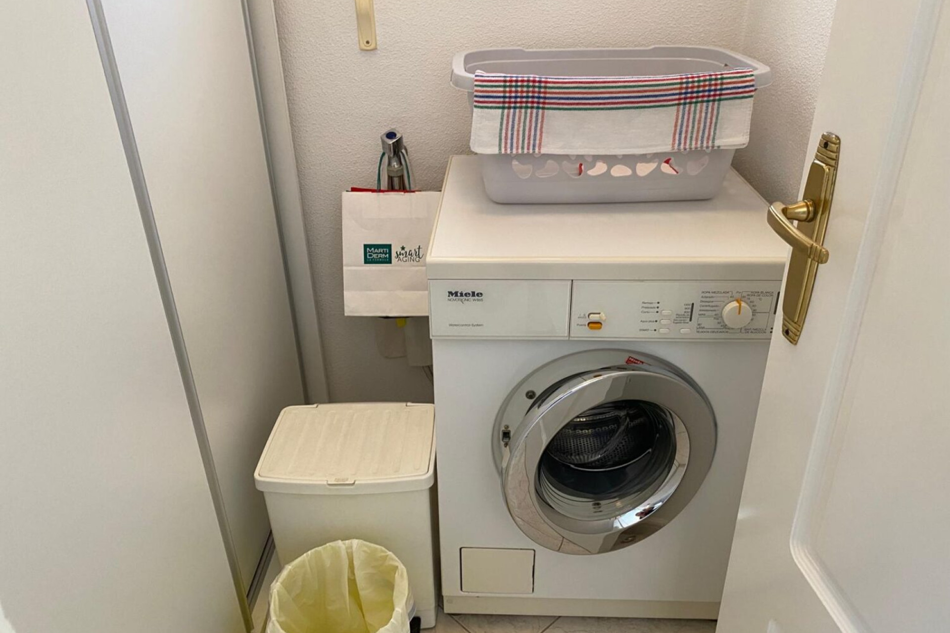 Herverkoop - Vrijstaande villa - Villamartín - El Galan