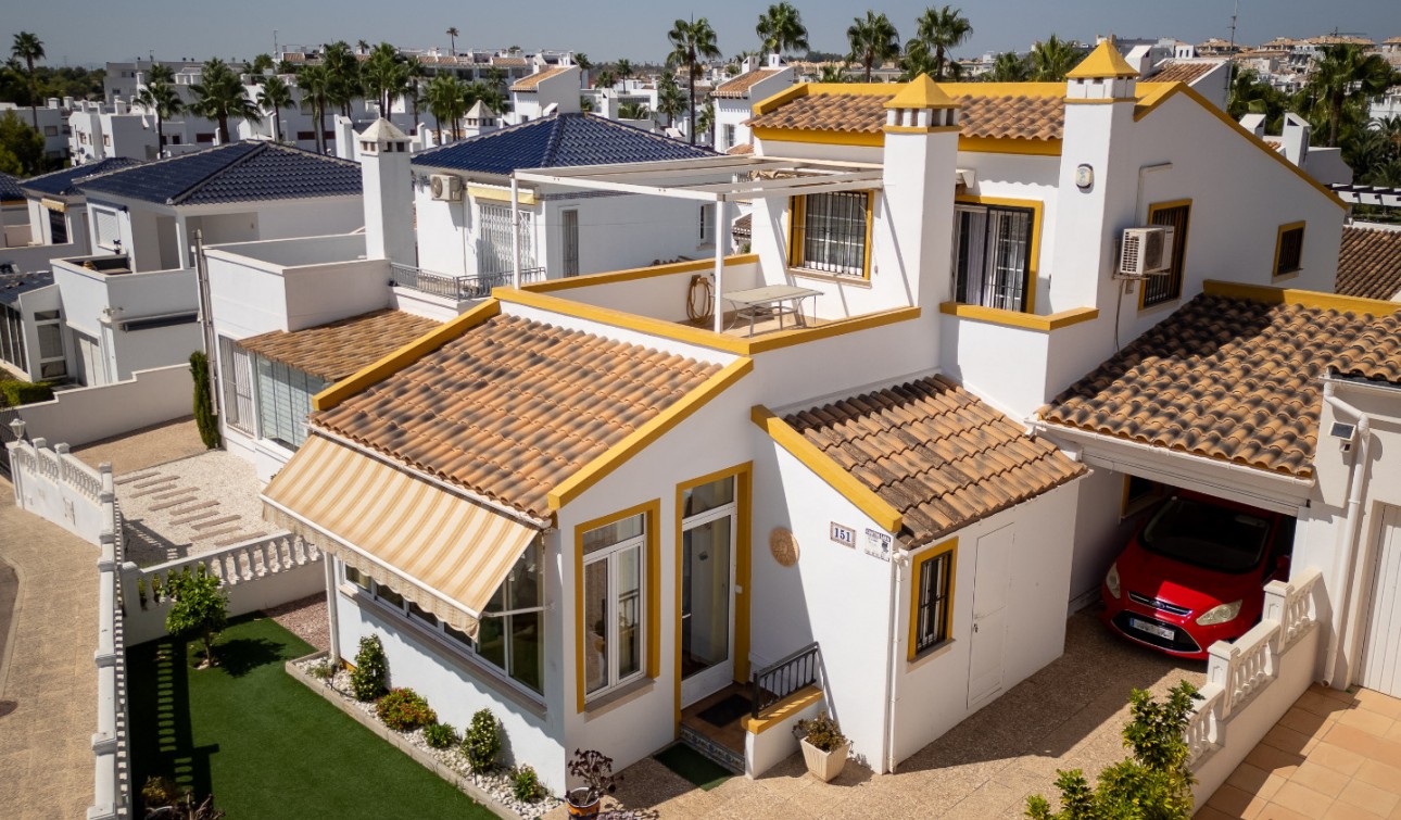Herverkoop - Vrijstaande villa - Villamartín - La Rioja