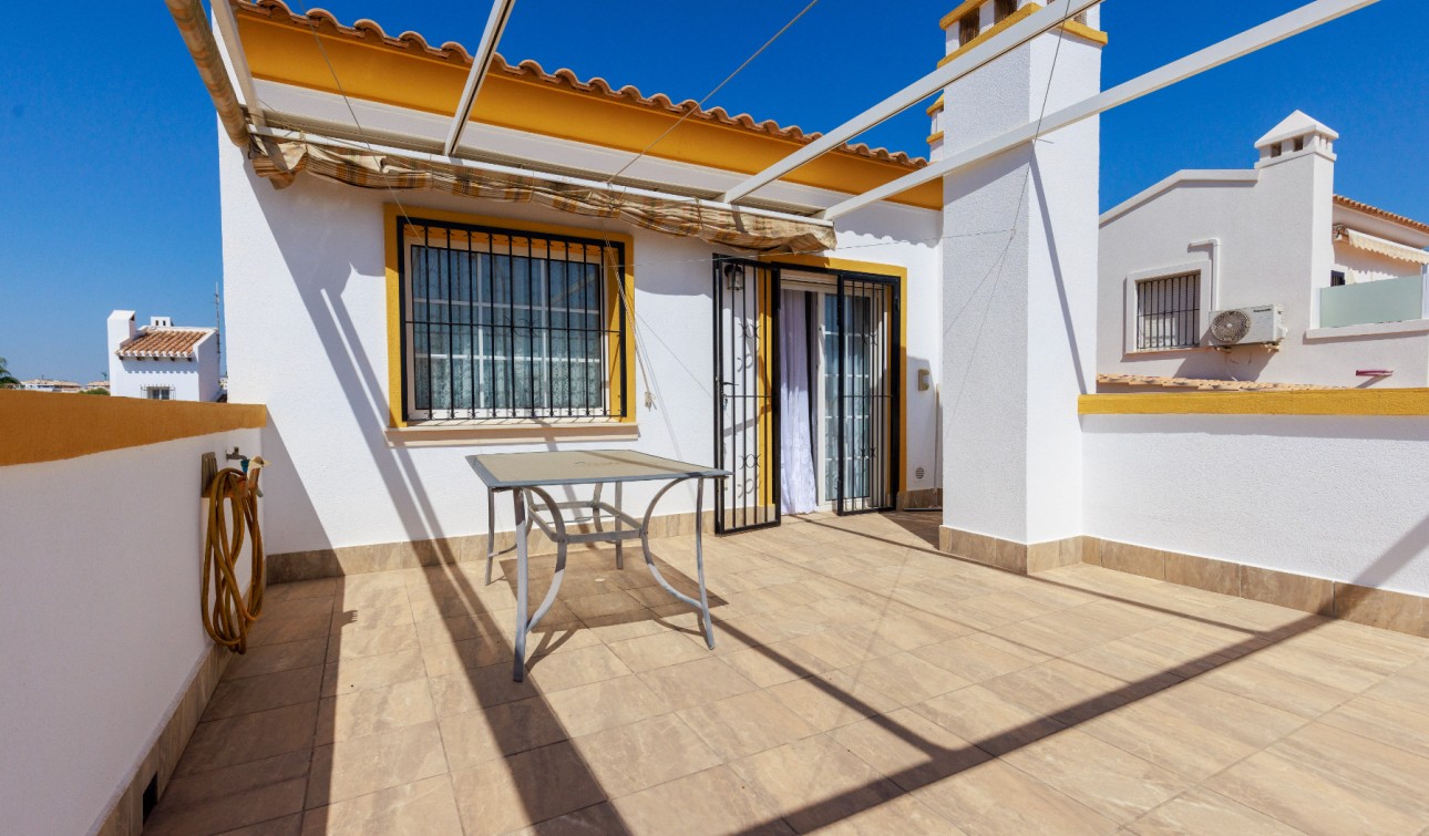 Herverkoop - Vrijstaande villa - Villamartín - La Rioja