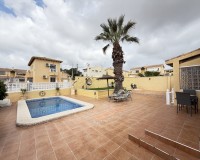 Herverkoop - Vrijstaande villa - Villamartín