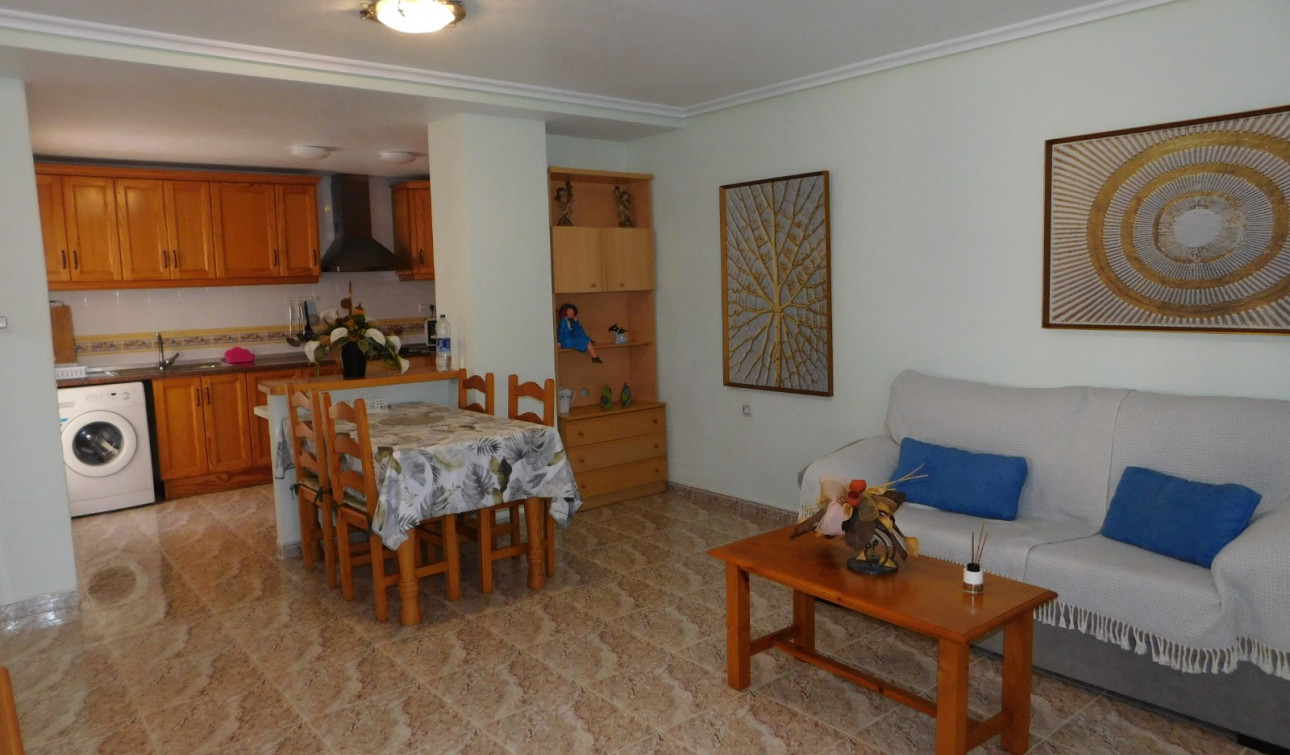 Lange Termijn Verhuur - Appartement / Flat - La Zenia