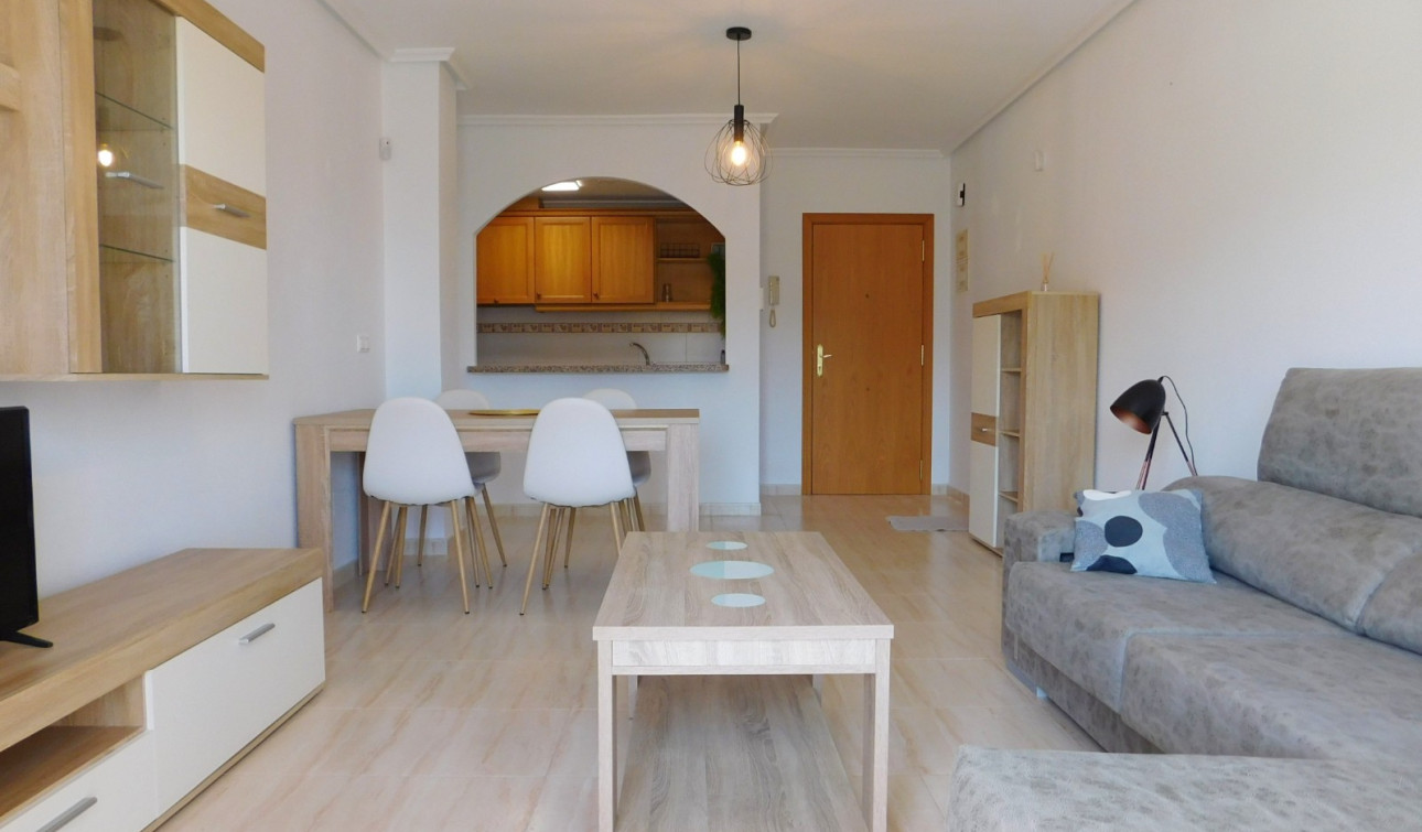 Lange Termijn Verhuur - Appartement / Flat - San Miguel de Salinas
