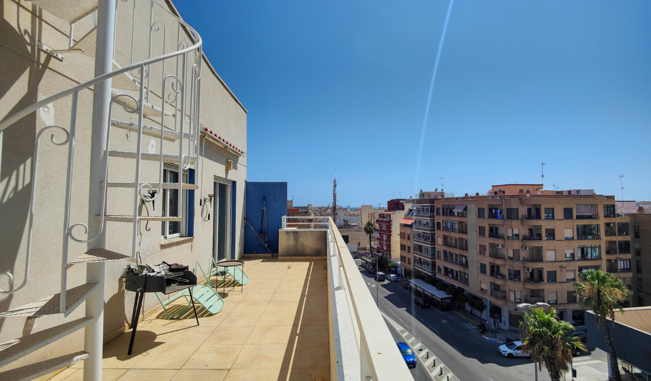 Lange Termijn Verhuur - Appartement / Flat - Torrevieja - Antonio Machado