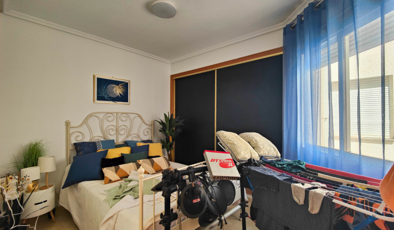Lange Termijn Verhuur - Appartement / Flat - Torrevieja - Antonio Machado