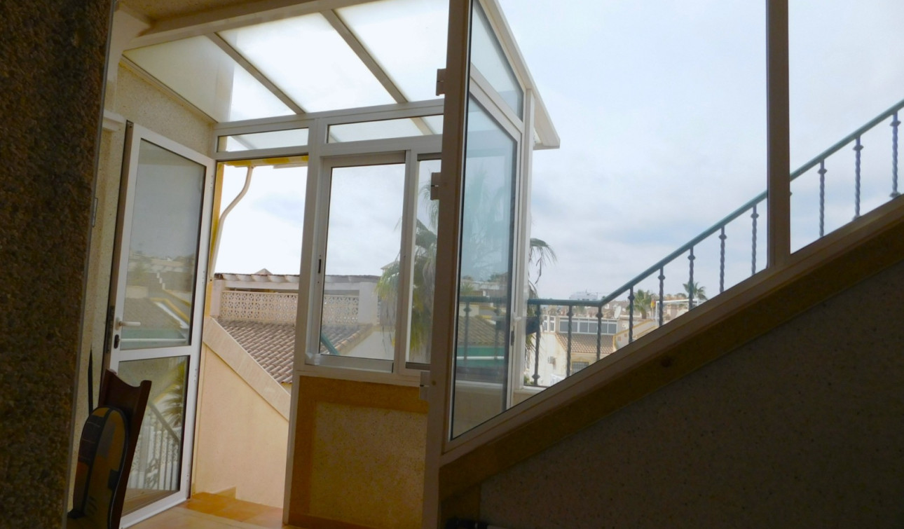 Lange Termijn Verhuur - Appartement / Flat - Villamartín