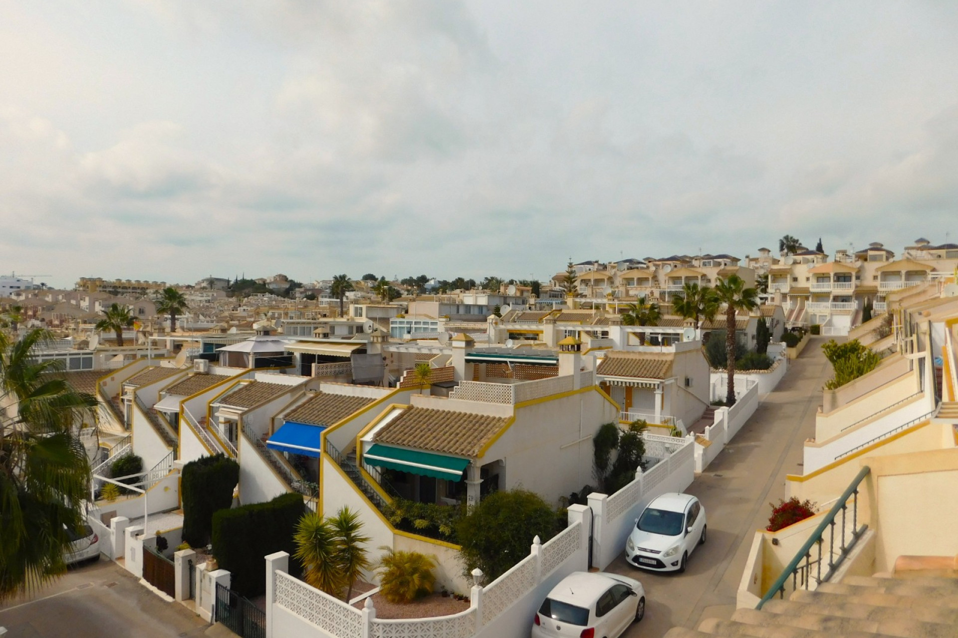 Lange Termijn Verhuur - Appartement / Flat - Villamartín