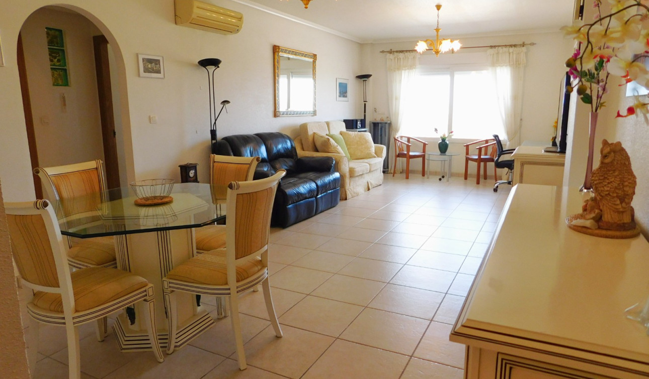 Location à long terme - Appartement - San Miguel de Salinas