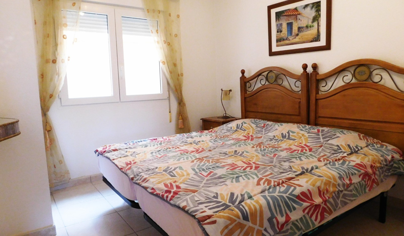 Location à long terme - Appartement - San Miguel de Salinas
