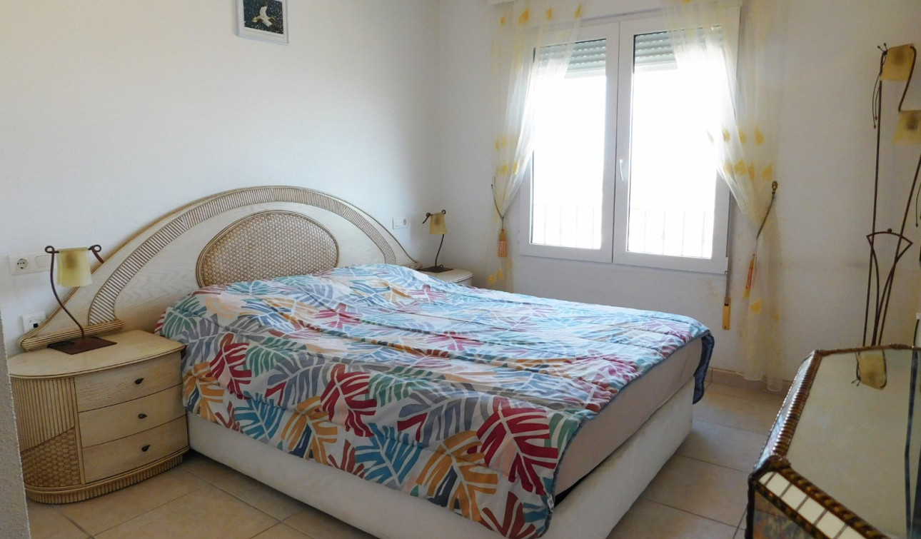 Location à long terme - Appartement - San Miguel de Salinas