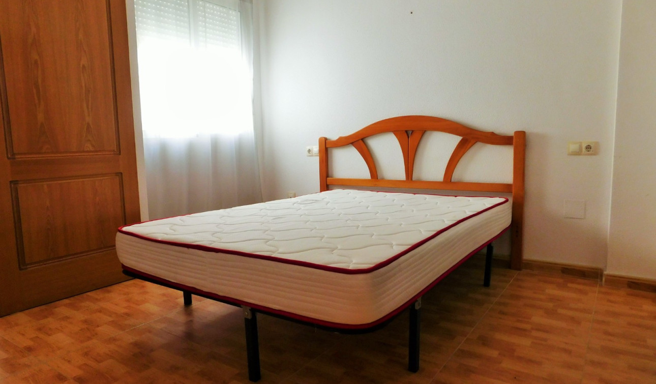 Location à long terme - Appartement - San Miguel de Salinas