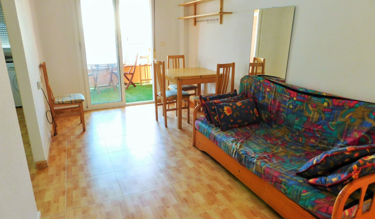 Location à long terme - Appartement - San Miguel de Salinas