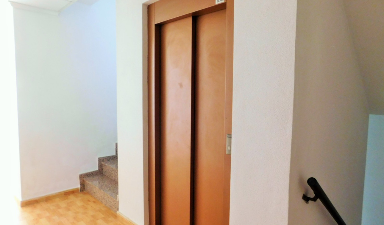 Location à long terme - Appartement - San Miguel de Salinas