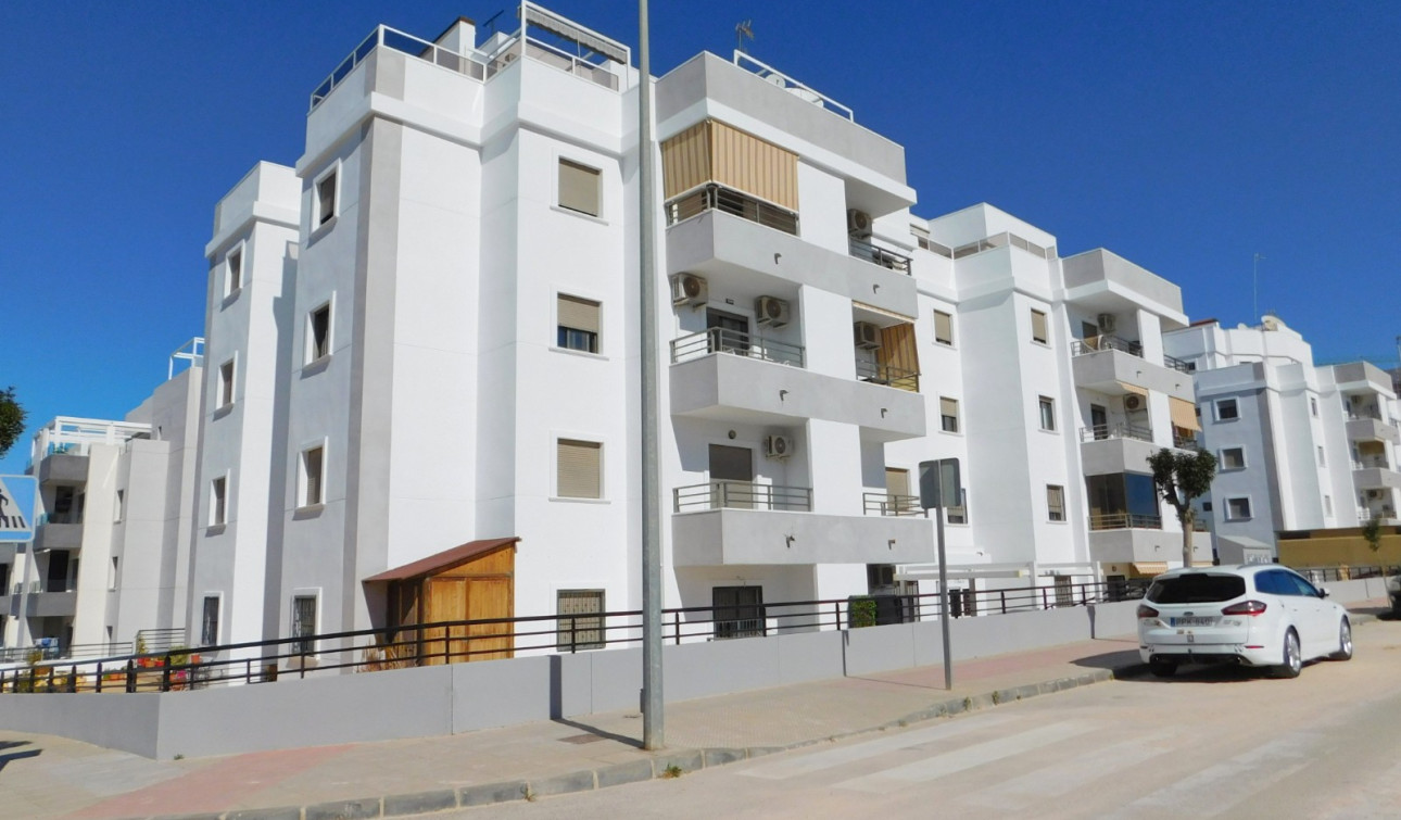 Location à long terme - Appartement - San Miguel de Salinas