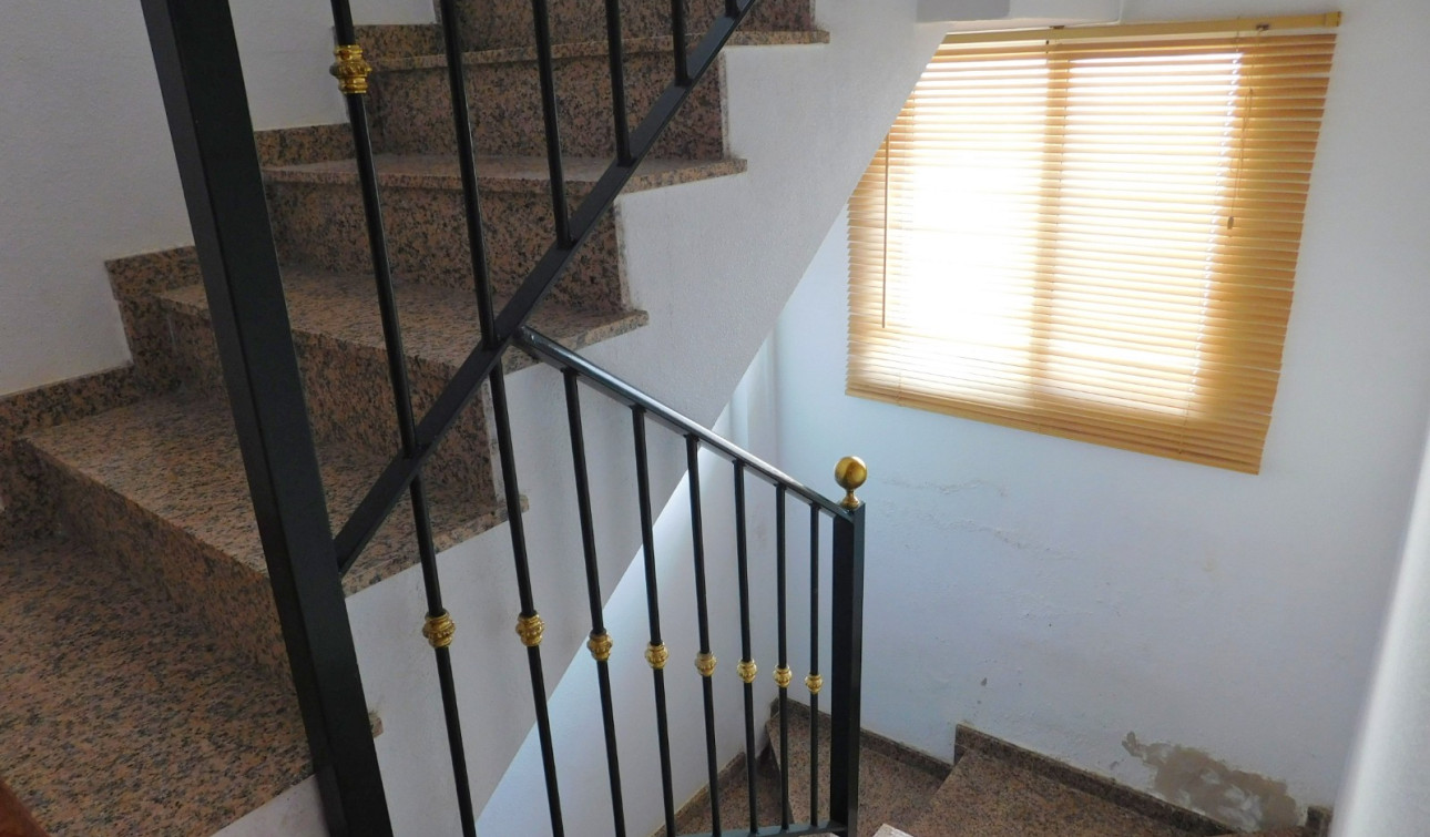 Location à long terme - Maison de ville - Torremendo