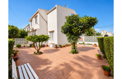 Maison de ville - Revente - Torrevieja - Nueva Torrevieja