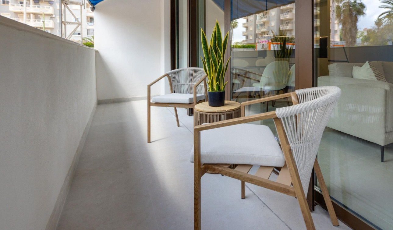 New Build - Apartment / Flat - Guardamar del Segura - Avda del Puerto