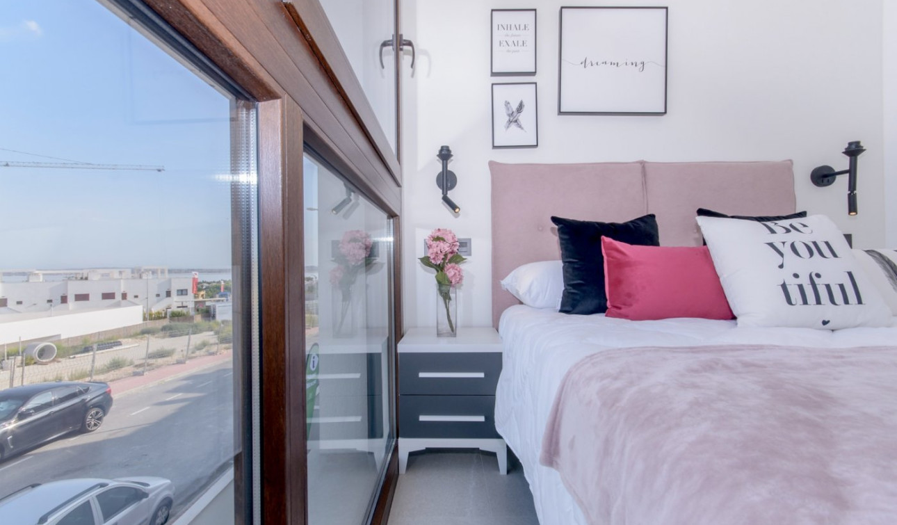New Build - Apartment / Flat - Torrevieja - Los Balcones